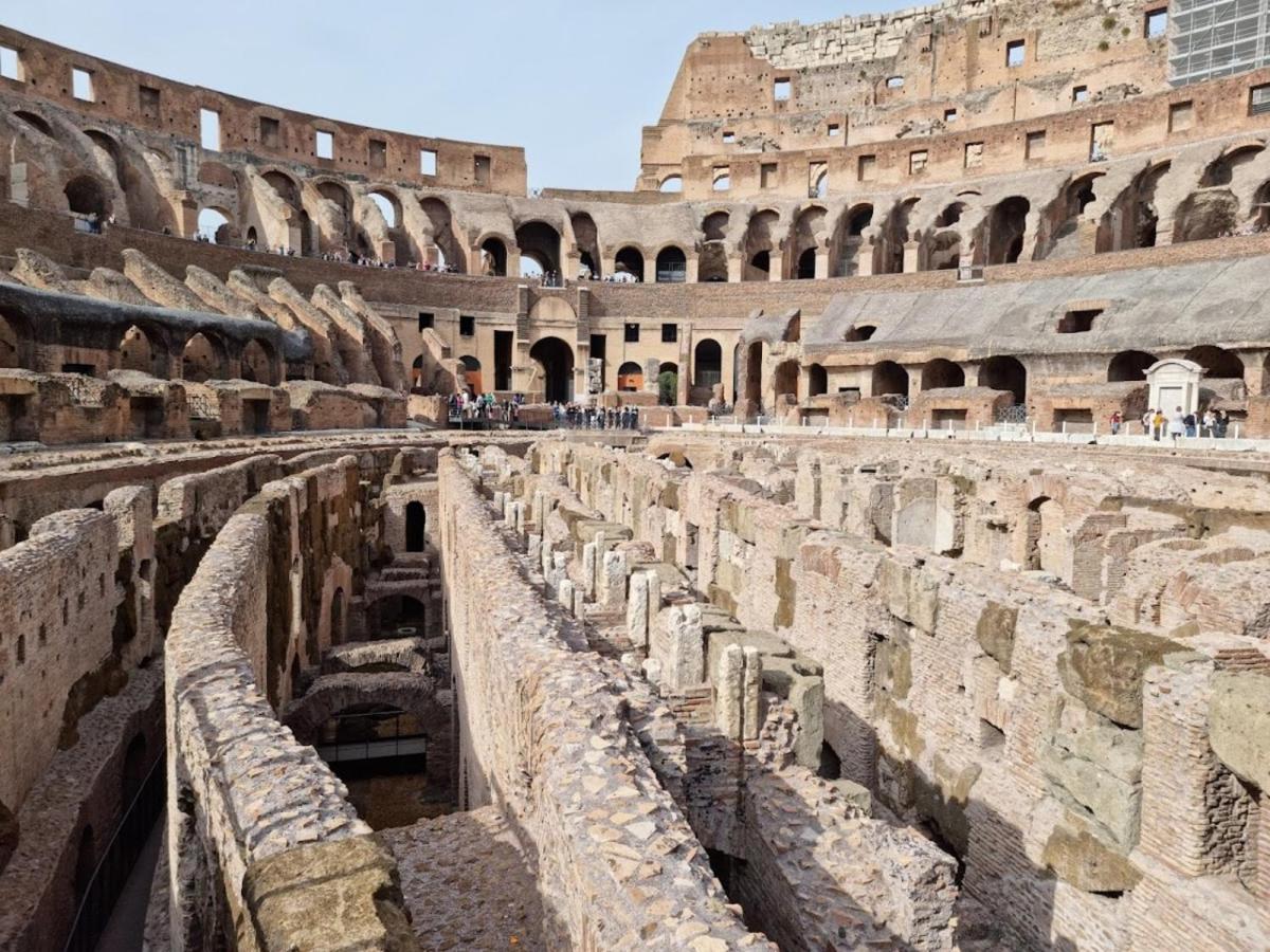 Vacanze Romane Colosseo apartment Esterno foto